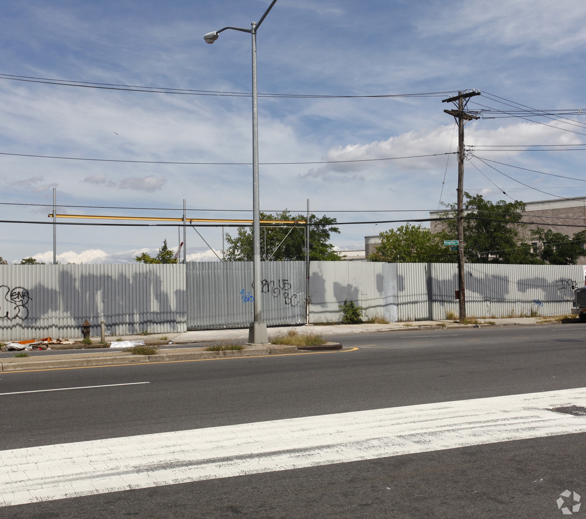 1301-1339 Metropolitan Ave, Brooklyn, NY for lease Primary Photo- Image 1 of 17