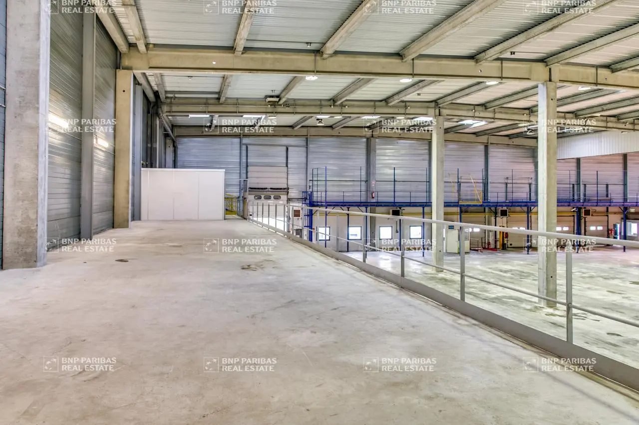 Flex in Bondoufle for lease Building Photo- Image 1 of 9