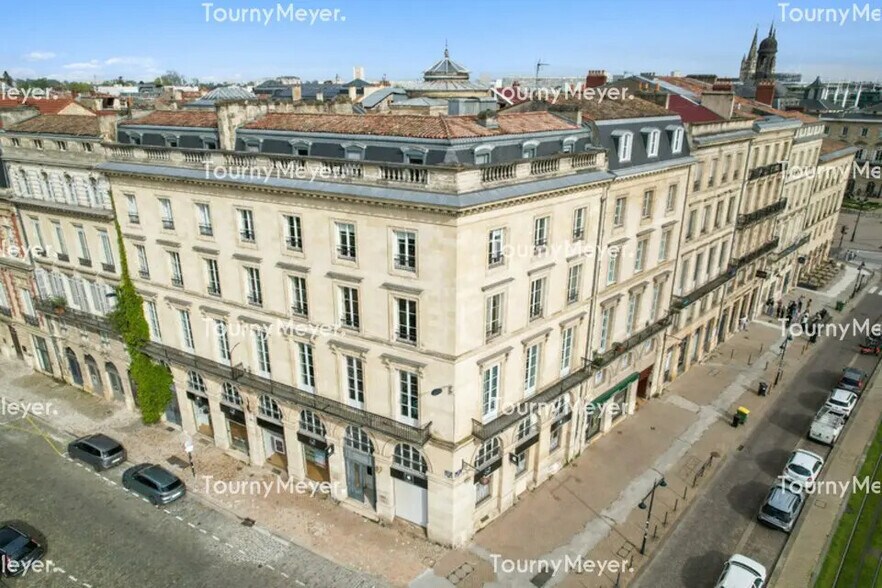 Office in Bordeaux for lease - Building Photo - Image 1 of 4