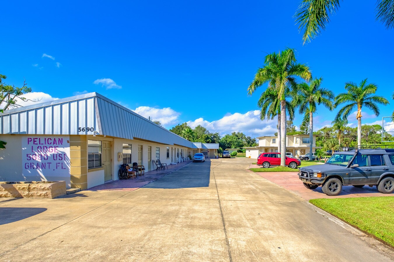 5690 S Us Highway 1, Grant, FL 32949