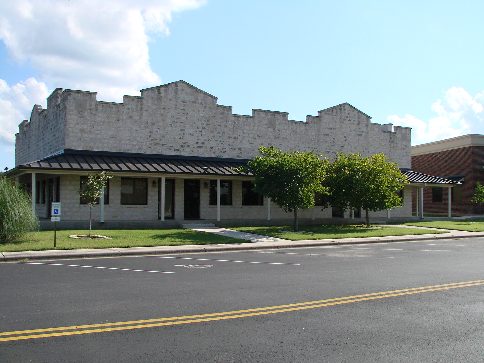 201-203 Stillwater, Wimberley, TX for sale Building Photo- Image 1 of 3