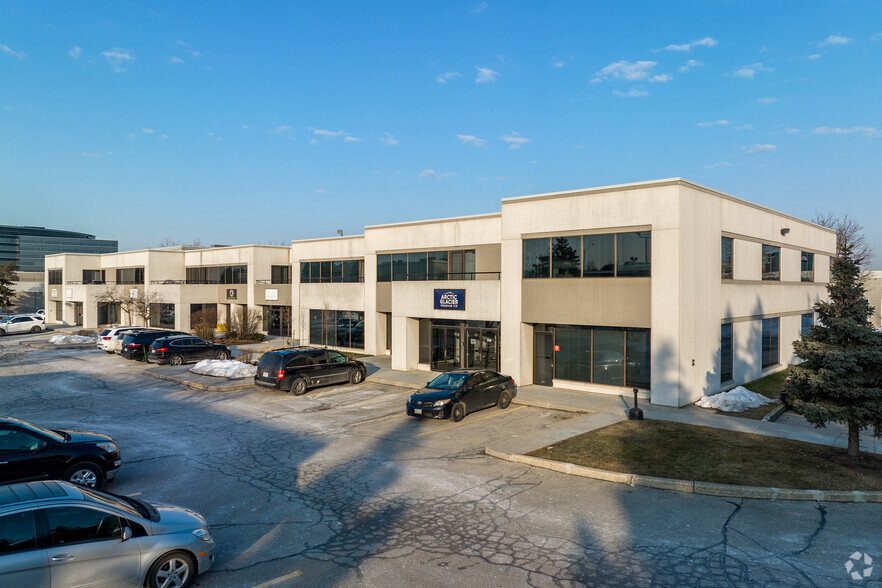 2595 Skymark Ave, Mississauga, ON for sale - Building Photo - Image 1 of 1