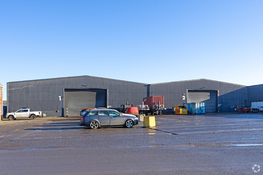 Killingholme Airfield, Immingham for lease - Building Photo - Image 3 of 6