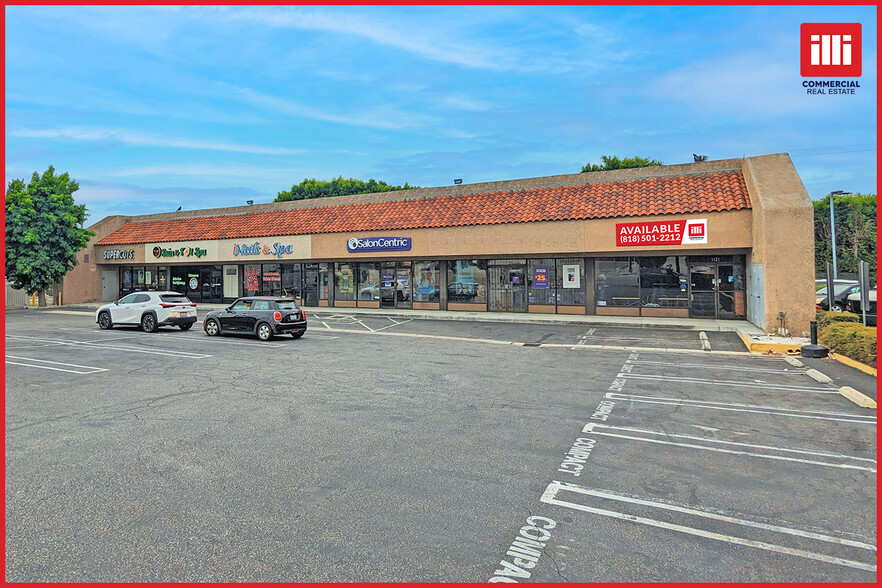 1121 N San Fernando Blvd, Burbank, CA for lease - Building Photo - Image 1 of 5