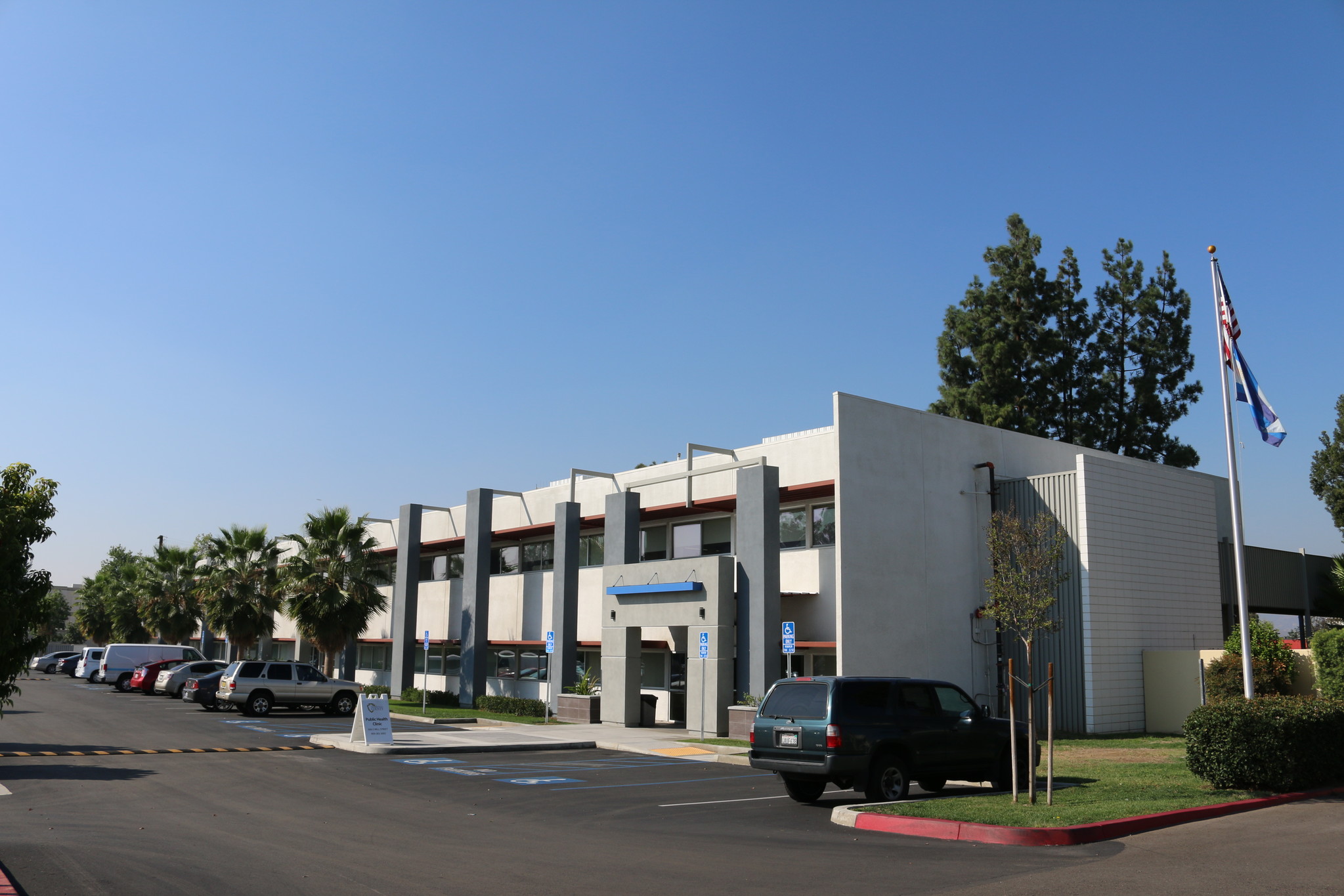 606 E Mill St, San Bernardino, CA for lease Primary Photo- Image 1 of 8