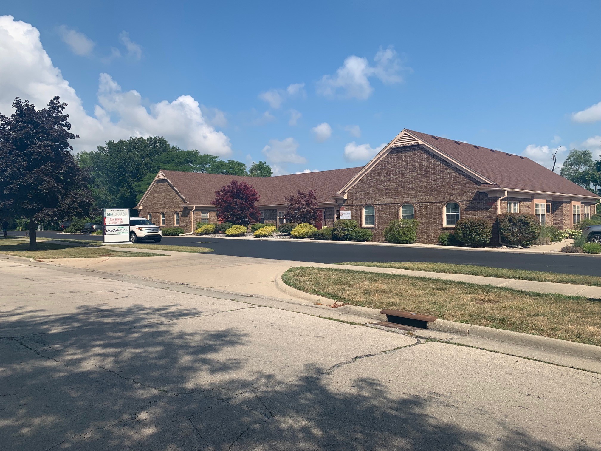 801 W South Boundary St, Perrysburg, OH 43551 | LoopNet