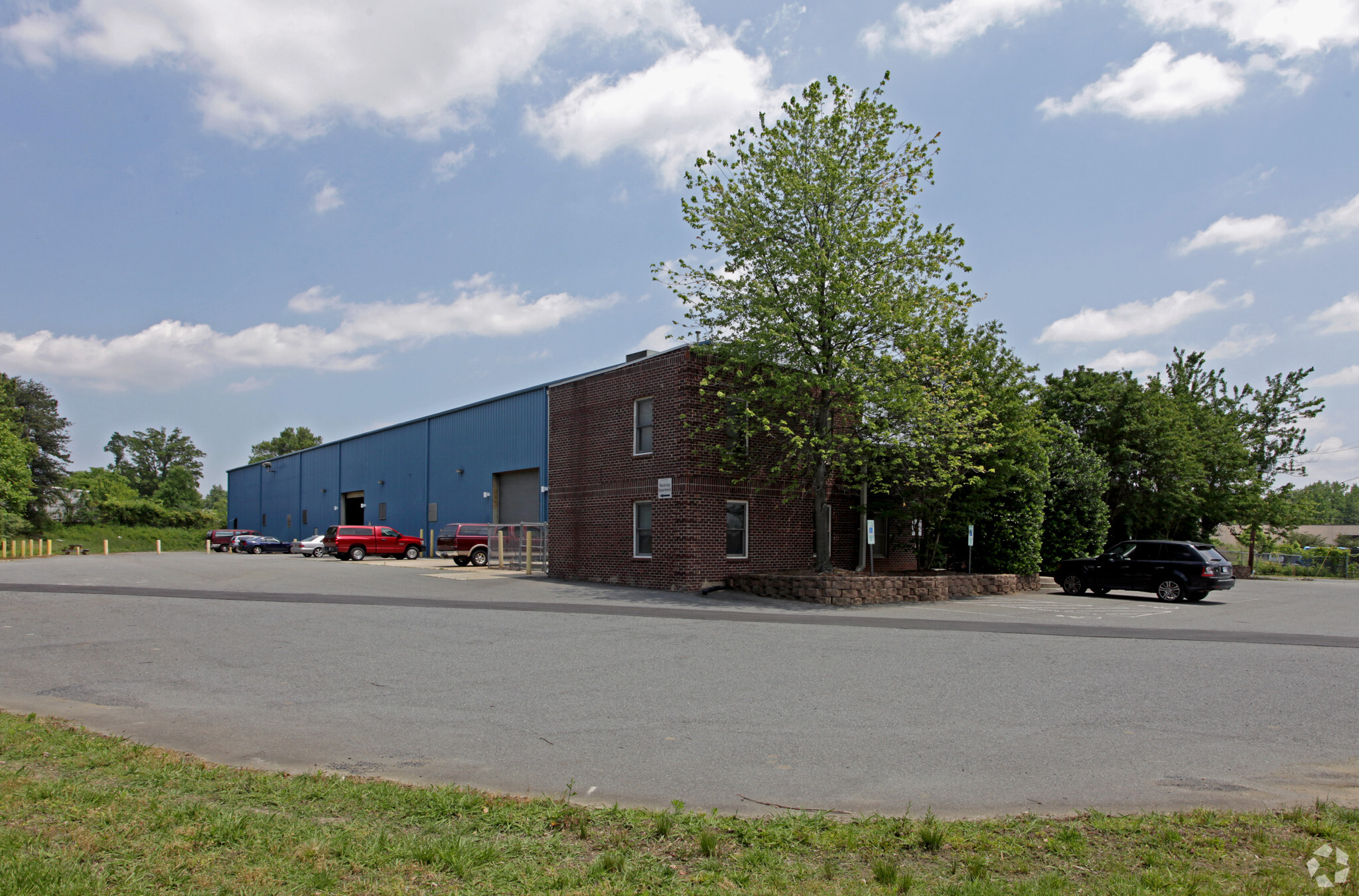 1118 W Craighead Rd, Charlotte, NC for sale Primary Photo- Image 1 of 31