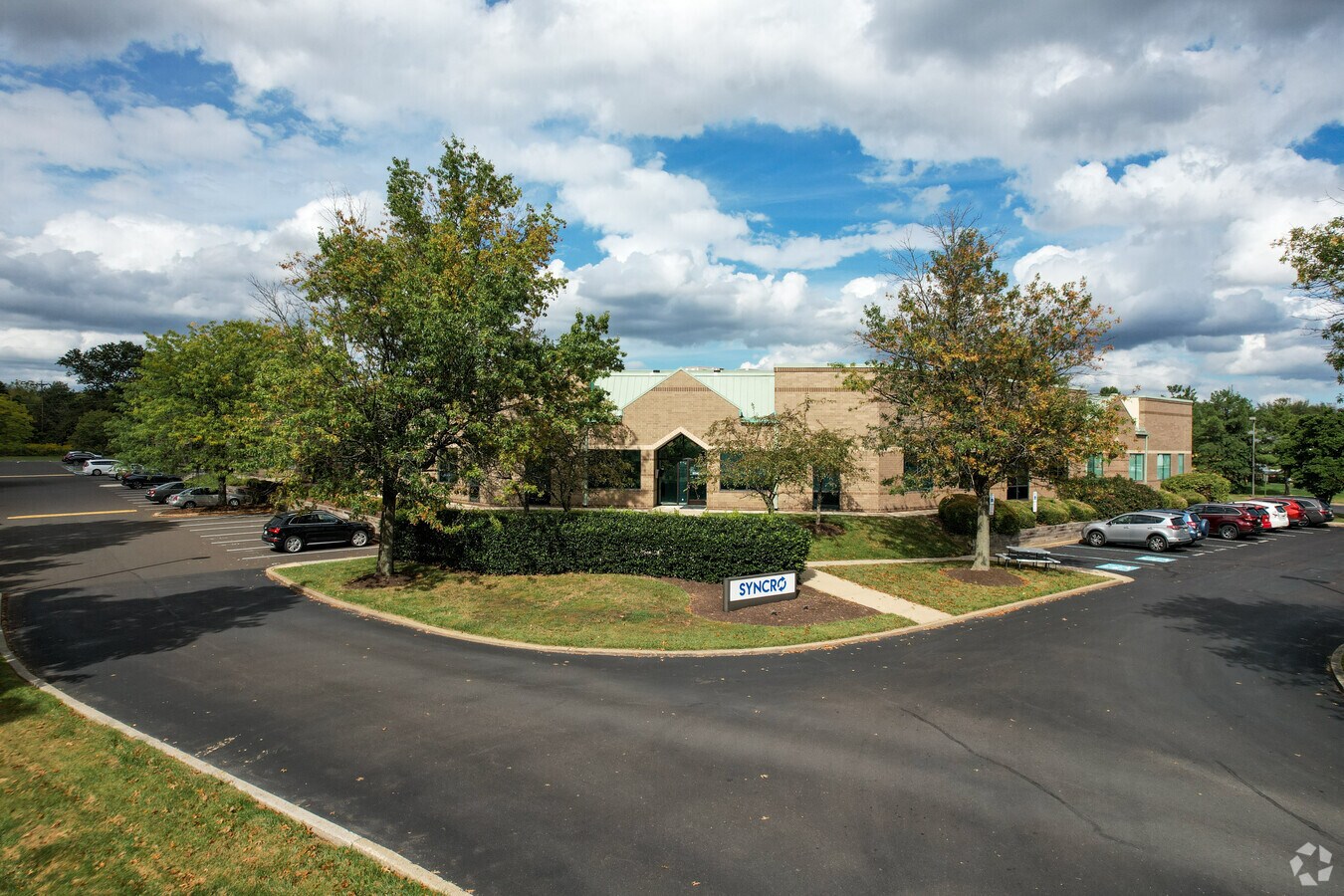 880-888 Town Center Dr, Langhorne, PA 19047 | LoopNet - 840 Town Center Drive Langhorne Pa 19047