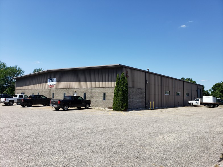 4303 3 Mile Rd NW, Grand Rapids, MI, 49534 - Industrial Space For Lease ...