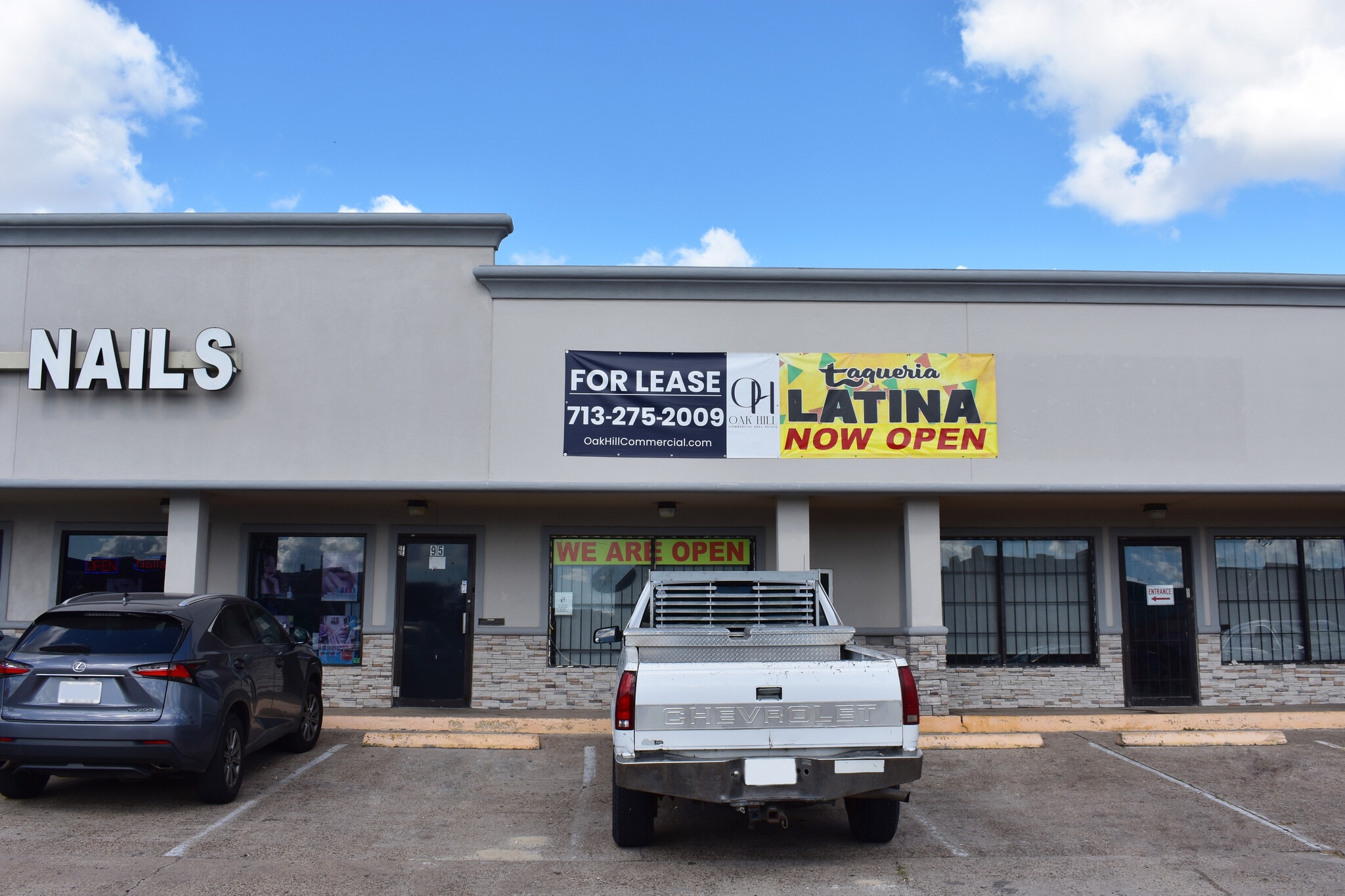 85 E Edgebrook Dr, Houston, TX for lease Interior Photo- Image 1 of 3