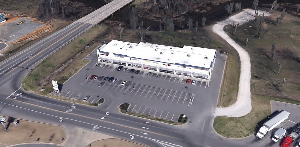 5401 S Olive St, Pine Bluff, AR for lease - Building Photo - Image 2 of 5