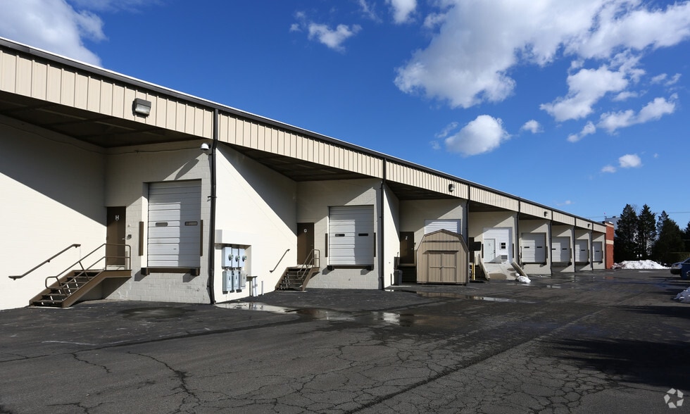 5350 Lewis Rd, Sandston, VA for lease - Building Photo - Image 3 of 11