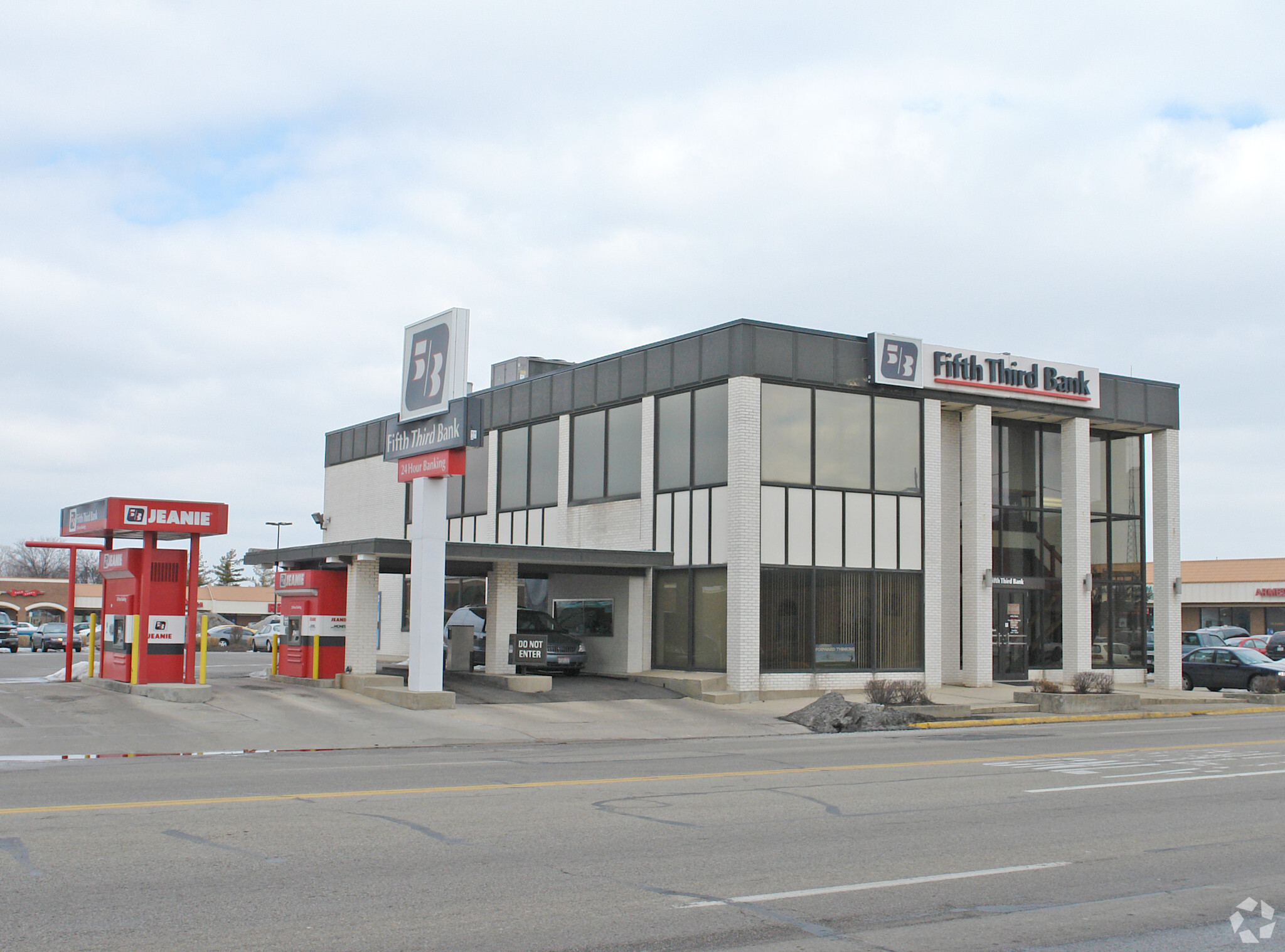 100 W Main St, Xenia, OH for sale Primary Photo- Image 1 of 3