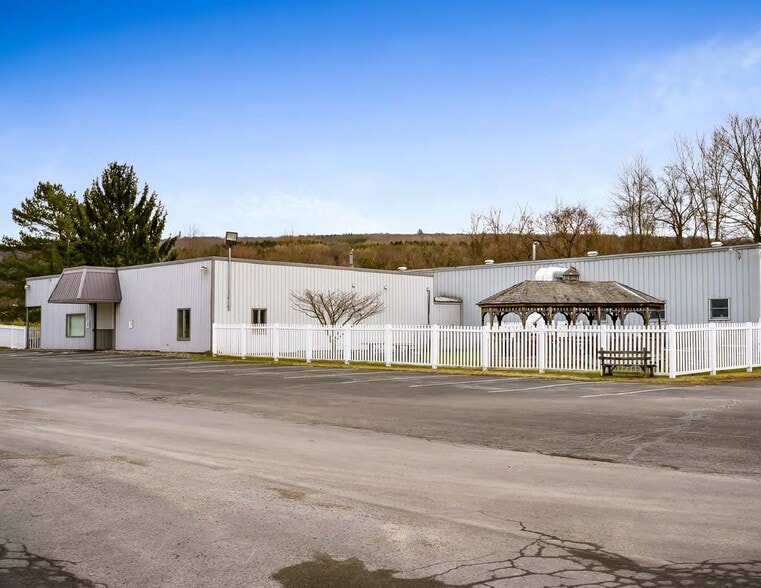 119 Kemper Ln, Norwich, NY for sale - Primary Photo - Image 1 of 1