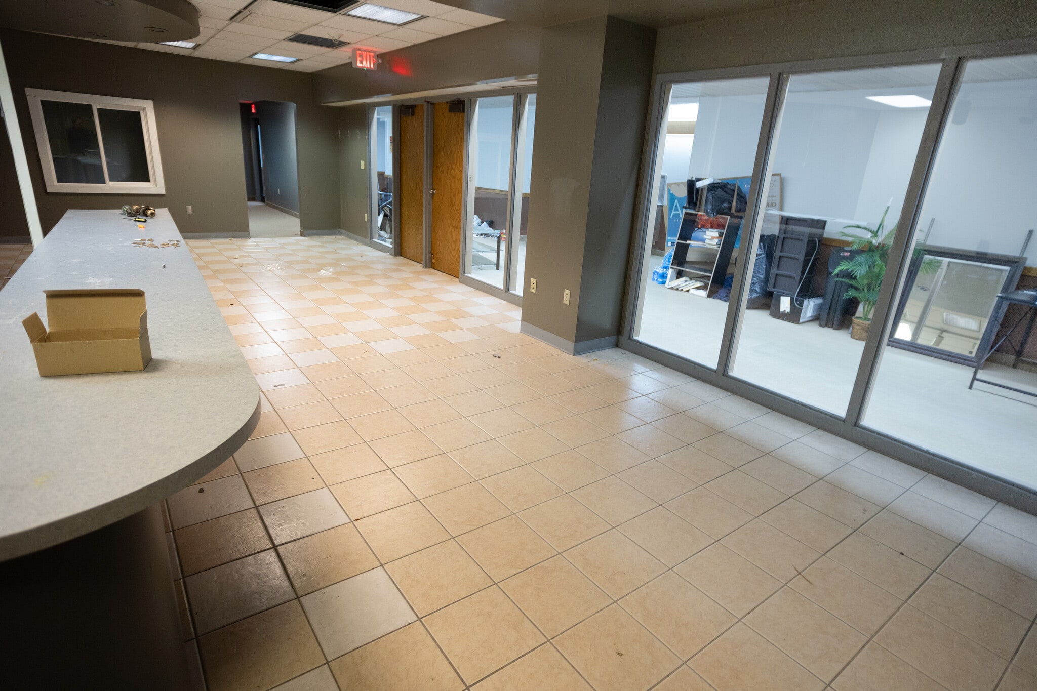 505 King St, La Crosse, WI for lease Interior Photo- Image 1 of 13