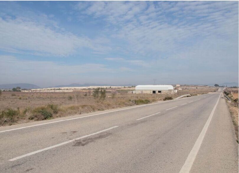 Industrial in Bèlgida for sale - Building Photo - Image 2 of 10