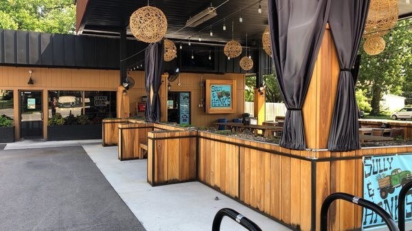 602 W 9th St, Lawrence, KS for sale Primary Photo- Image 1 of 1