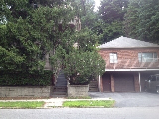 17 South Ave, Poughkeepsie, NY for sale - Building Photo - Image 1 of 1