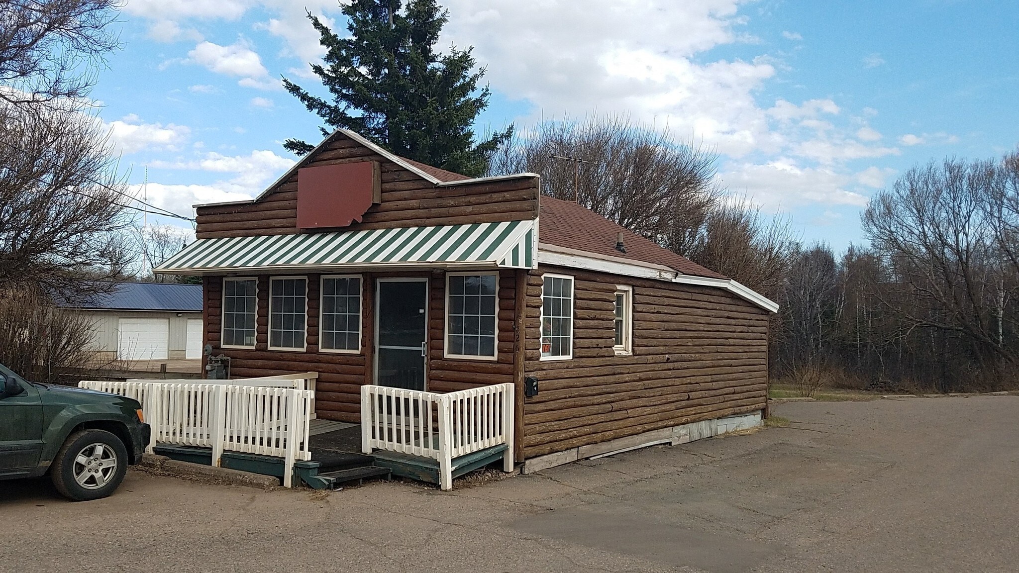 626 US41/Palms Ave, Ishpeming, MI for sale Primary Photo- Image 1 of 1