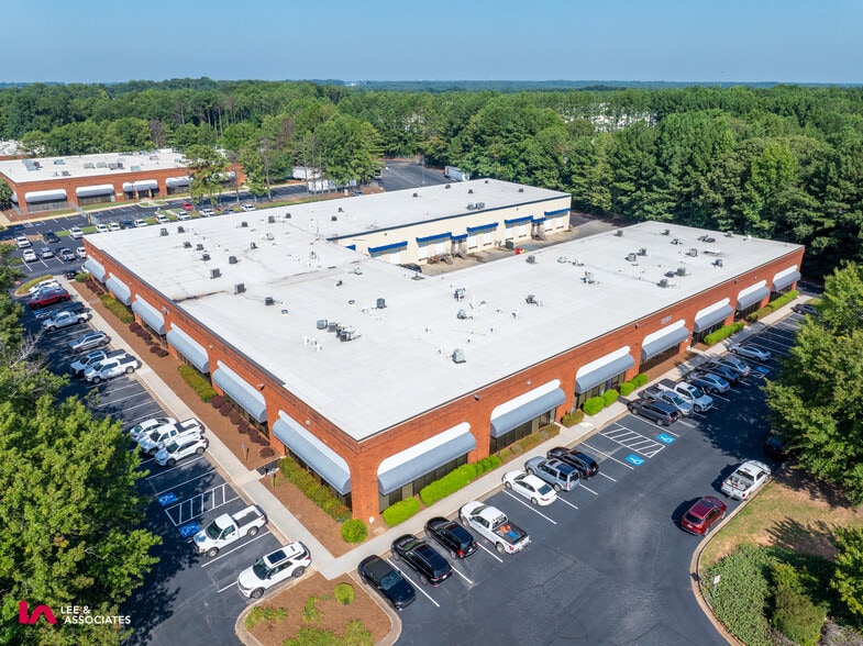 5240 Panola Industrial Blvd, Decatur, GA for lease - Building Photo - Image 1 of 23