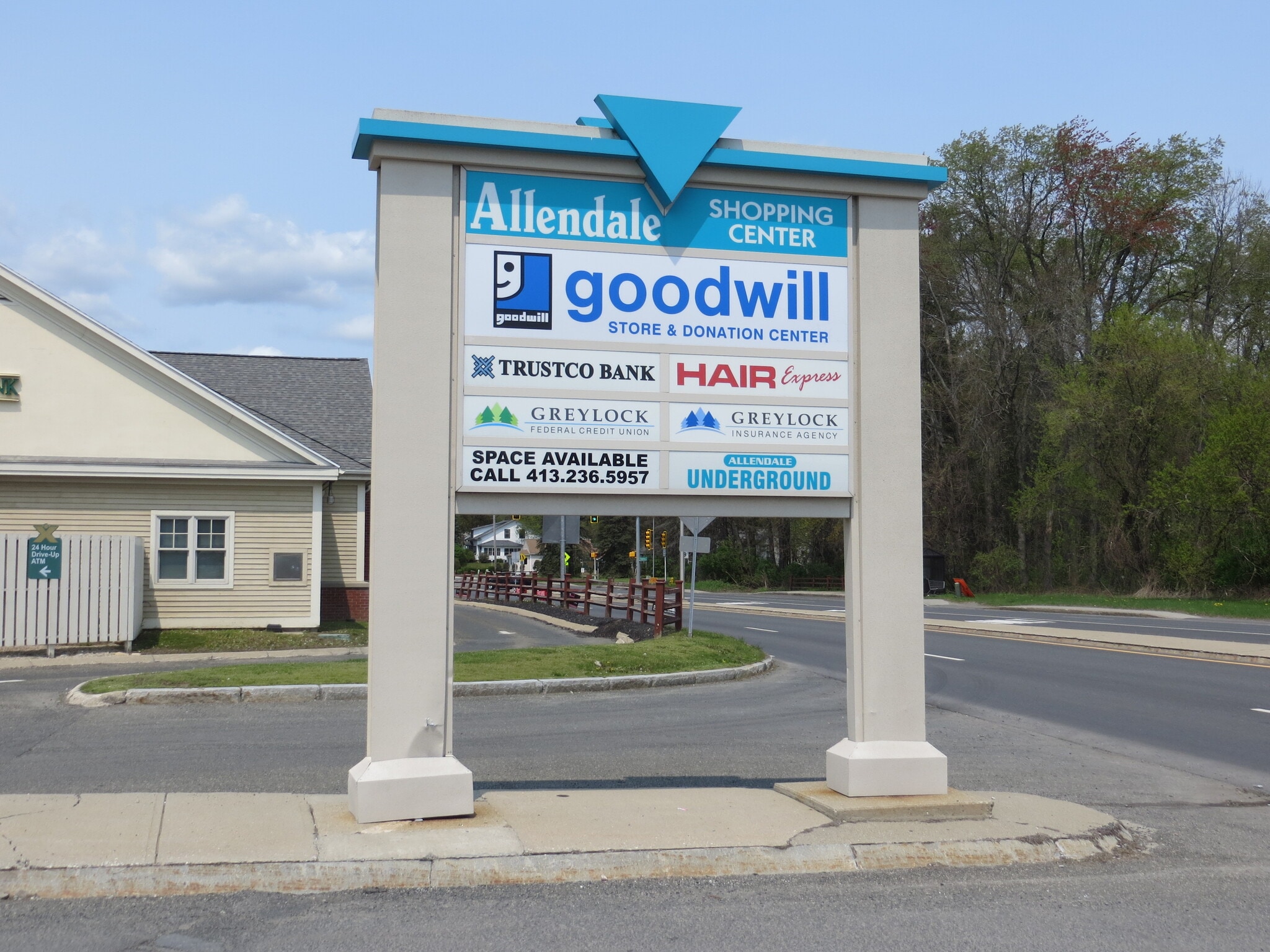 3761 Cheshire Rd, Pittsfield, MA 01201 Allendale Shopping Center