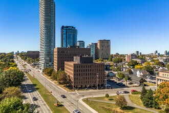 560 Rochester St, Ottawa, ON - AERIAL  map view