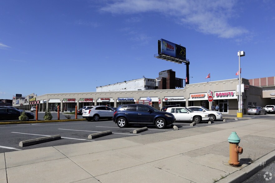 1100 S Christopher Columbus Blvd, Philadelphia, PA for sale - Primary Photo - Image 1 of 7
