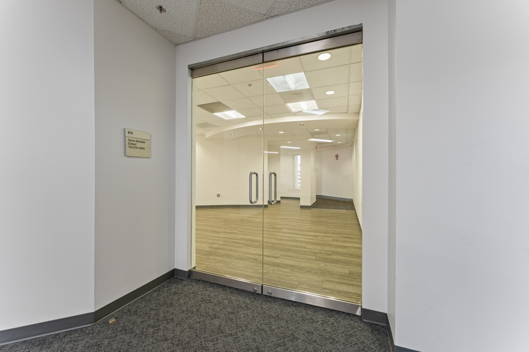 7927 Jones Branch Dr, McLean, VA for lease Building Photo- Image 1 of 23