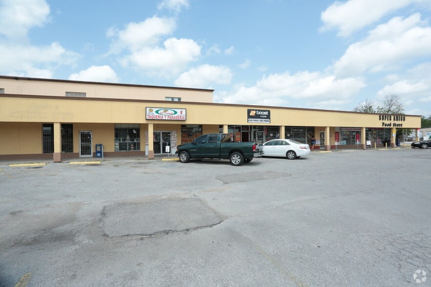 6880 Telephone Rd, Houston, TX for sale - Building Photo - Image 2 of 5