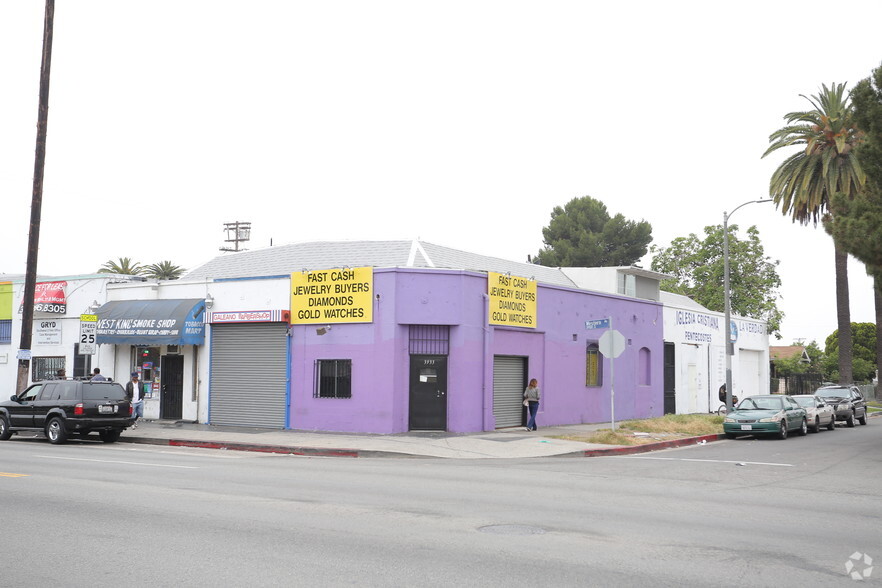 3933-3937 S Western Ave, Los Angeles, CA for lease - Primary Photo - Image 1 of 7