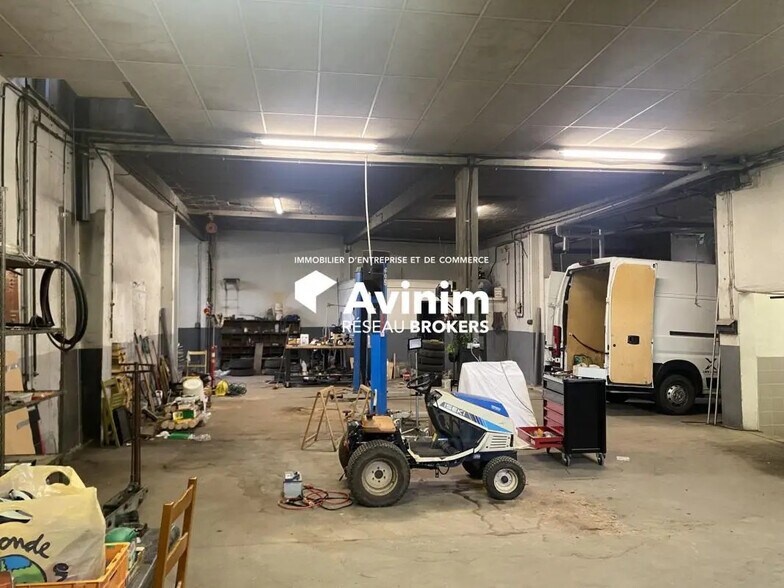 Flex in Joze for sale - Building Photo - Image 3 of 11