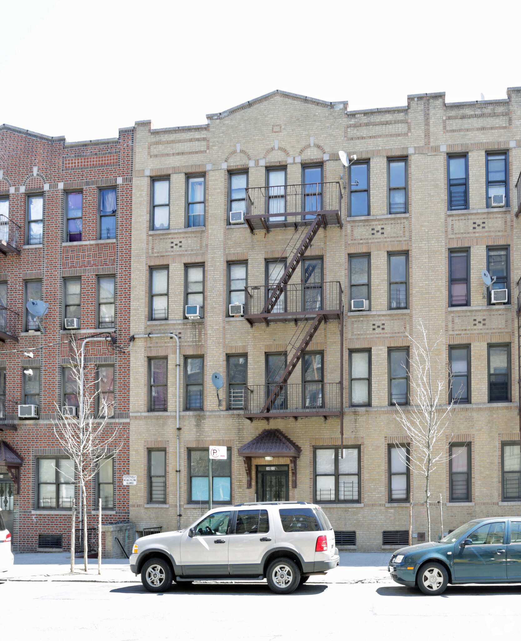 3022 Holland Ave, Bronx, NY for sale Primary Photo- Image 1 of 1