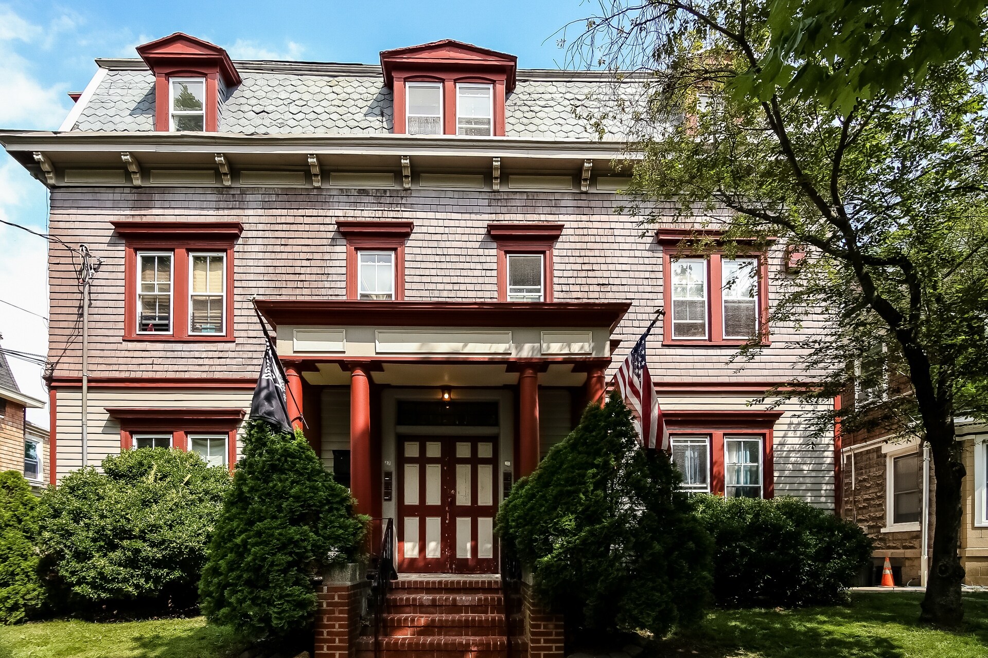 17-19 Saint Marks Pl, Staten Island, NY for sale Building Photo- Image 1 of 1