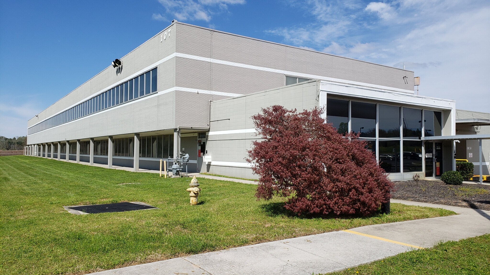 107 Heritage Center Blvd, Oak Ridge, TN for sale Building Photo- Image 1 of 1