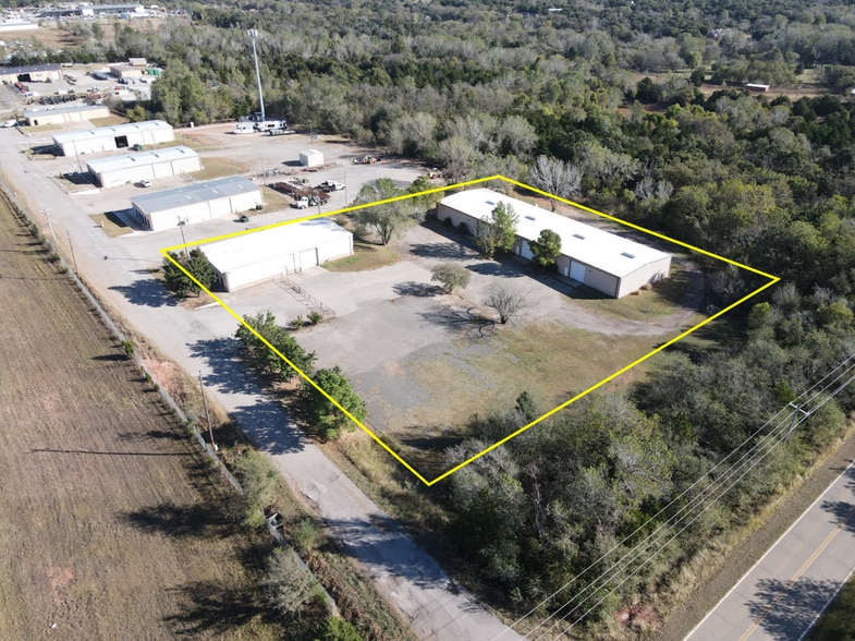 5600 N Industrial Blvd, Edmond, OK for lease - Building Photo - Image 1 of 15