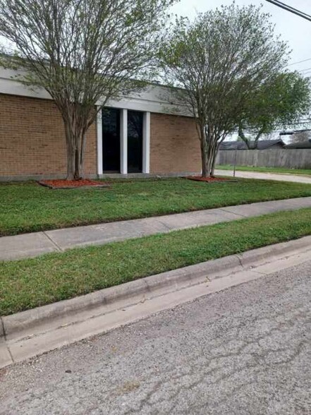 5110 Wilkinson, Corpus Christi, TX for sale - Building Photo - Image 2 of 25