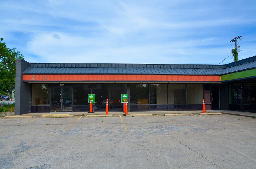 1411 W Magnolia Ave, Fort Worth, TX 76104