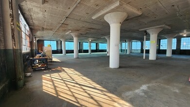 4806 Hamilton Ave, Cleveland, OH for sale Interior Photo- Image 2 of 5