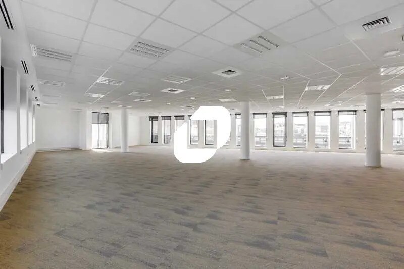 63 Avenue Du Général Leclerc, Bourg-la-Reine for lease Interior Photo- Image 1 of 23