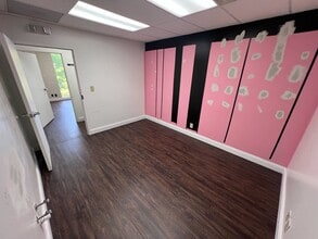 138 Park Ave, Winder, GA for lease Interior Photo- Image 1 of 2