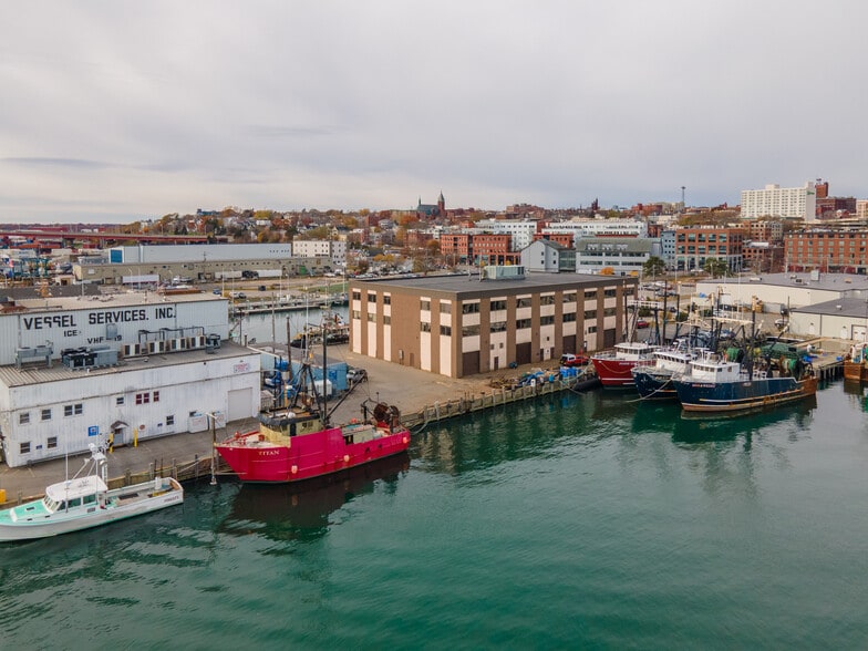 2 Portland Fish Pier, Portland, ME for lease - Building Photo - Image 2 of 13