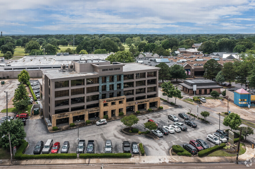 4515 Poplar Ave, Memphis, TN for lease - Aerial - Image 2 of 4