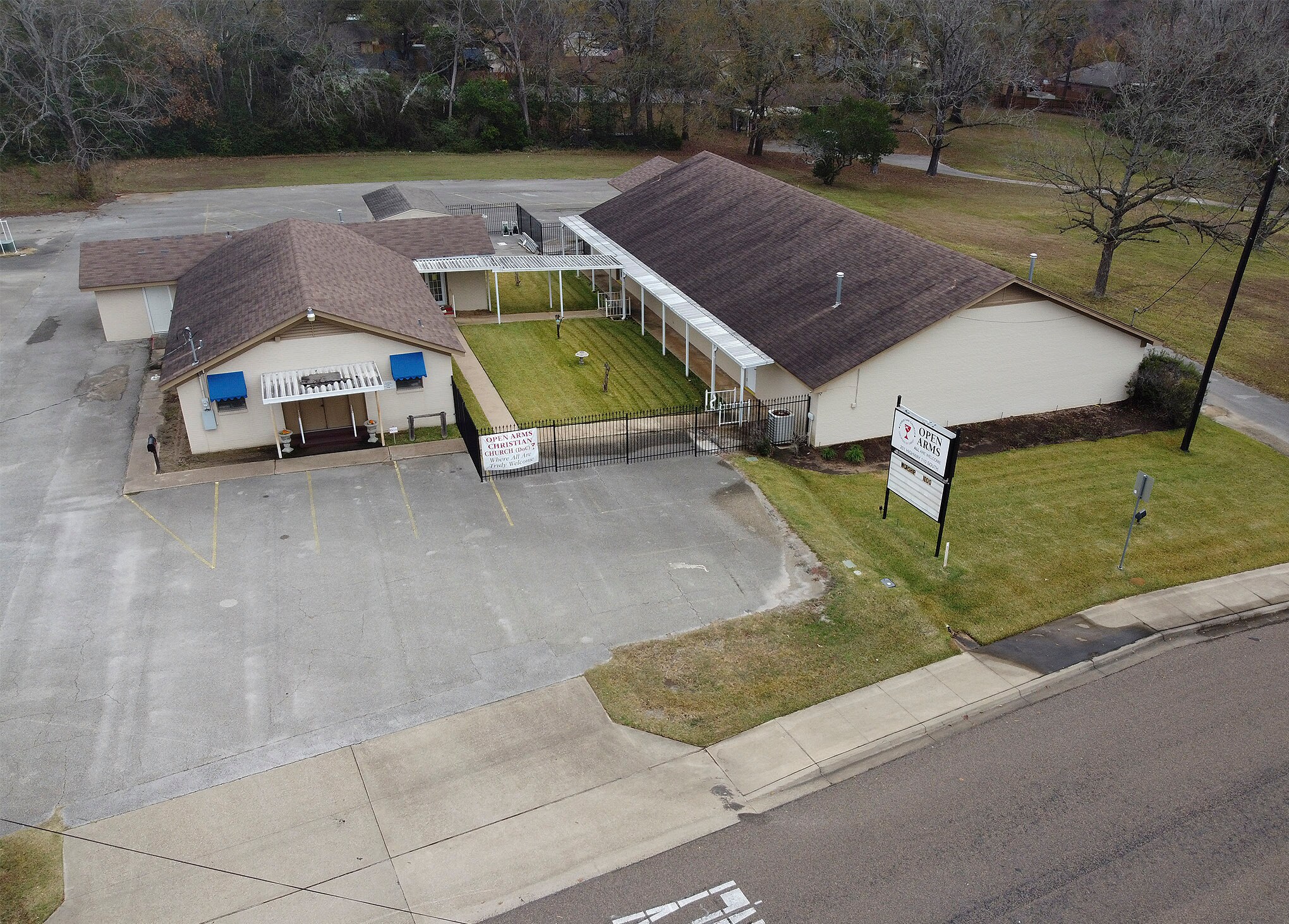 201 Hwy 110 S, Whitehouse, TX for sale Building Photo- Image 1 of 1