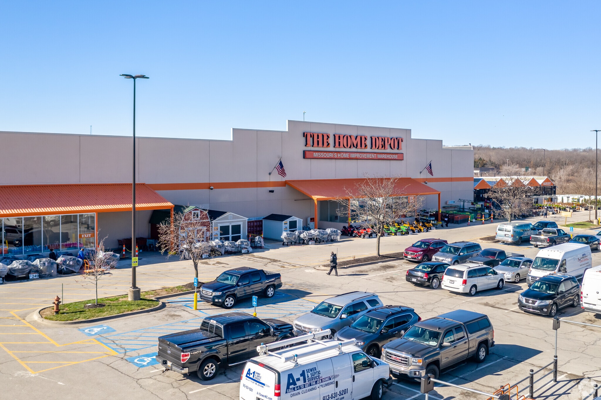 4701-4707 E Bannister Rd, Kansas City, MO for lease Building Photo- Image 1 of 7