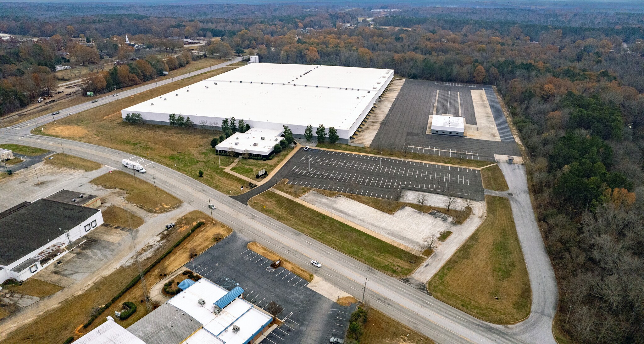 1702 Springdale Dr, Clinton, SC for sale Building Photo- Image 1 of 1