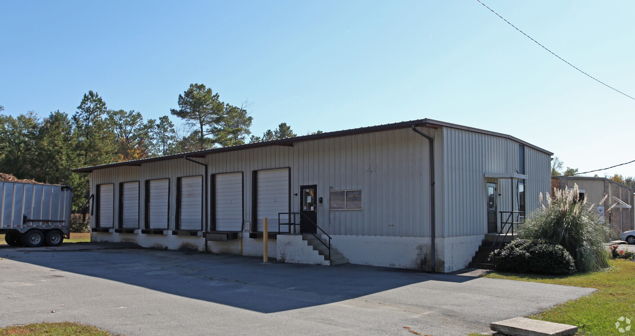 2105 Landmark Dr, Cayce, SC for sale Primary Photo- Image 1 of 1