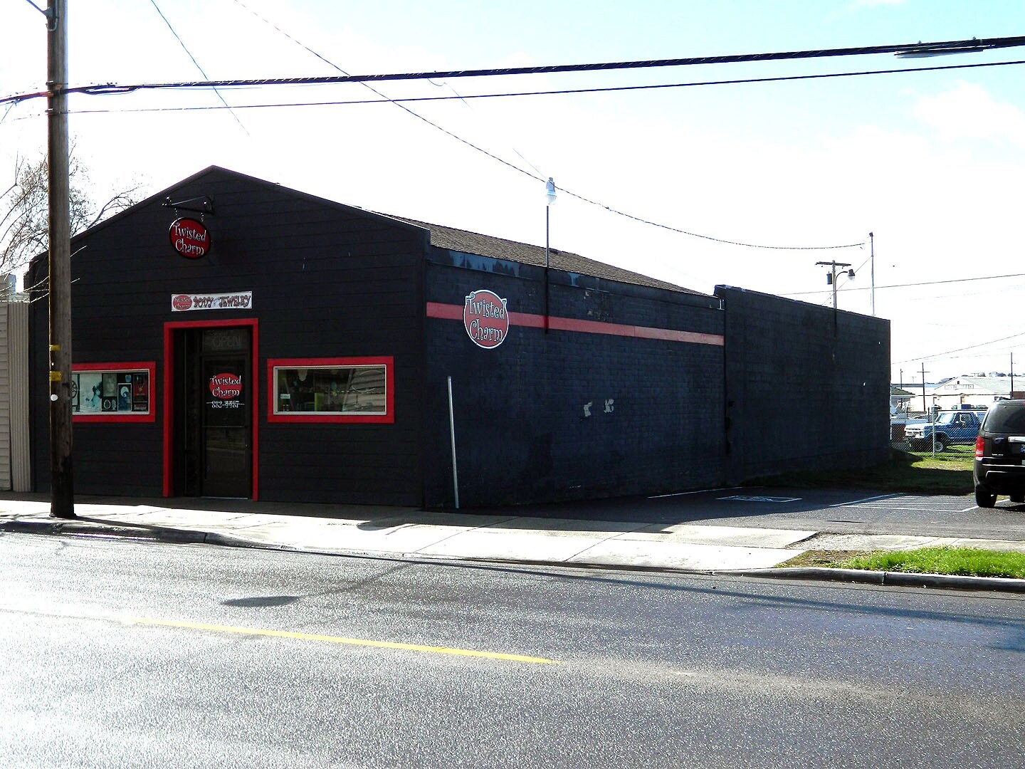 162 E Main St, Klamath Falls, OR for sale Building Photo- Image 1 of 20