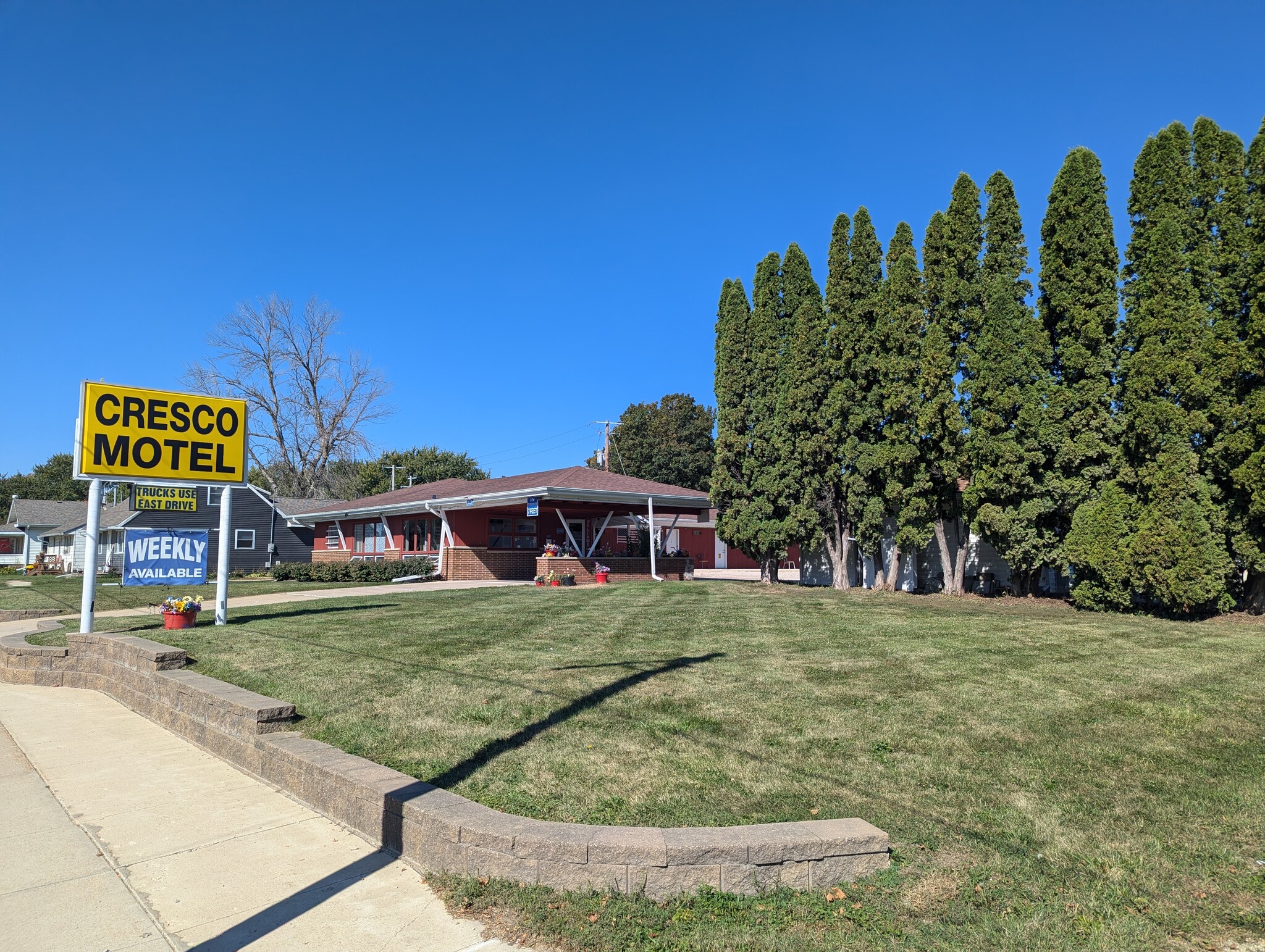 620 2nd Ave SE, Cresco, IA for sale Building Photo- Image 1 of 1