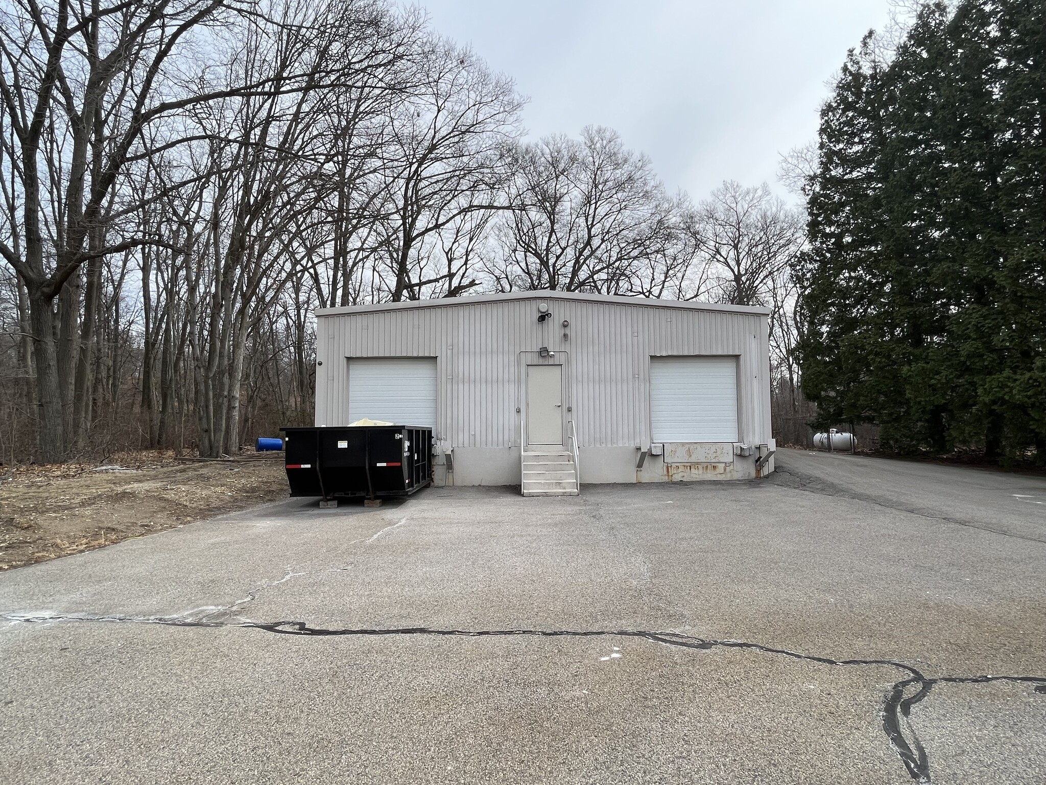 171 Service Ave, Warwick, RI for lease Building Photo- Image 1 of 4