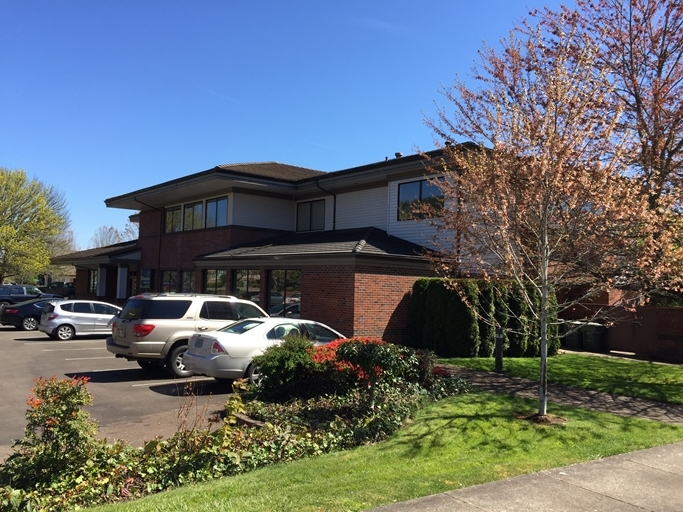 2420 NW Professional Dr, Corvallis, OR for sale - Primary Photo - Image 1 of 10